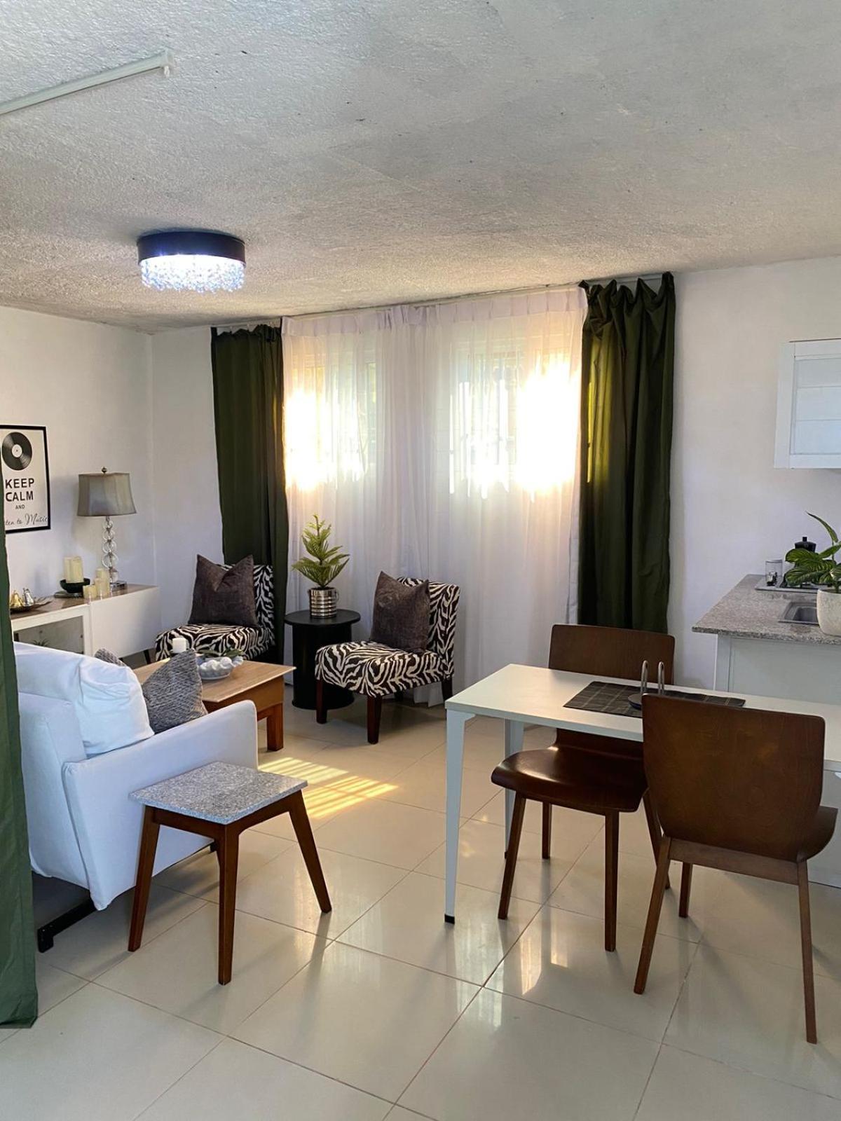 Blessed House "Aeropuerto " Apartment Monte Adentro  Ngoại thất bức ảnh